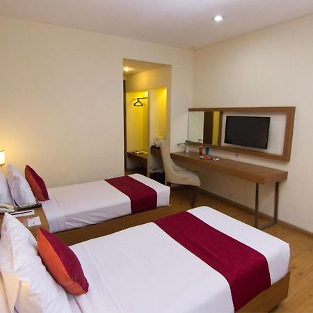 Hotel Montana Malang Exterior foto